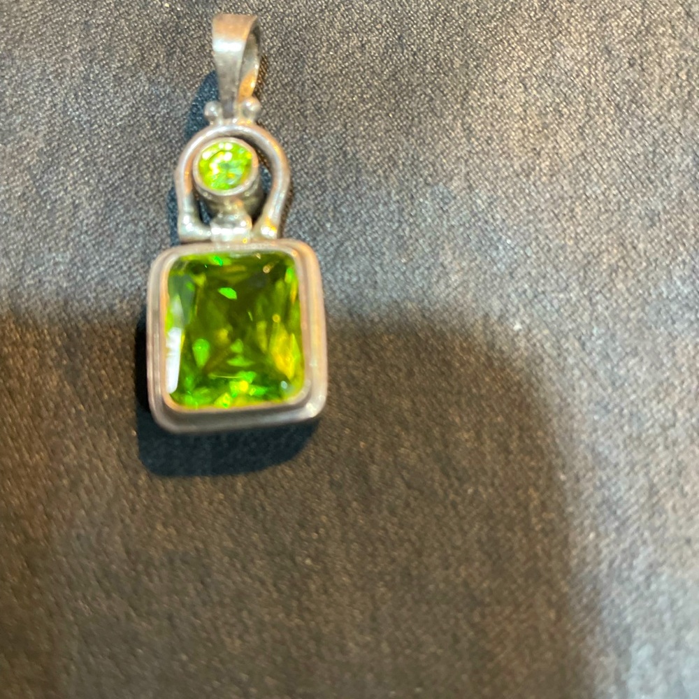 Beautiful peridot pendant for necklace. Real silver